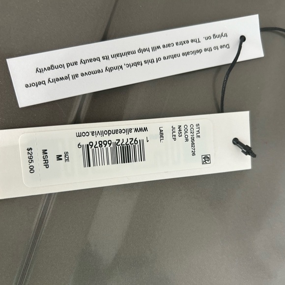 Alice and Olivia sweater - Picture 10 of 12